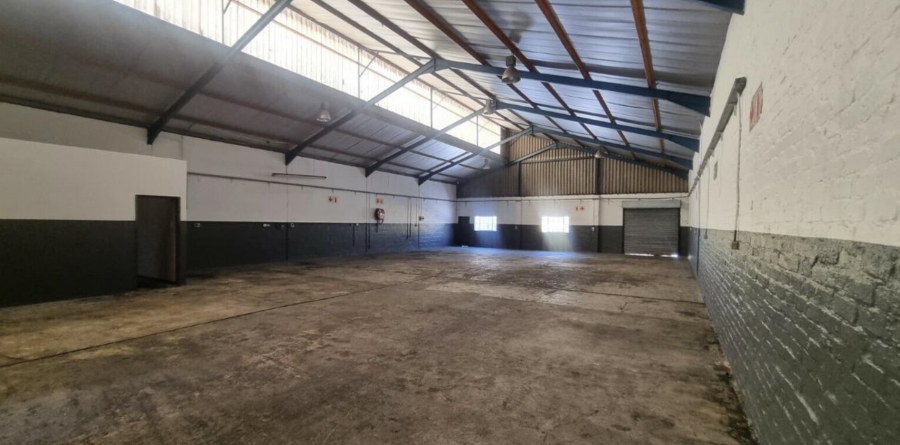 To Let commercial Property for Rent in Parow East Western Cape